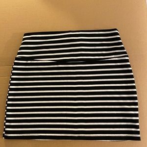 Stripped skirt
